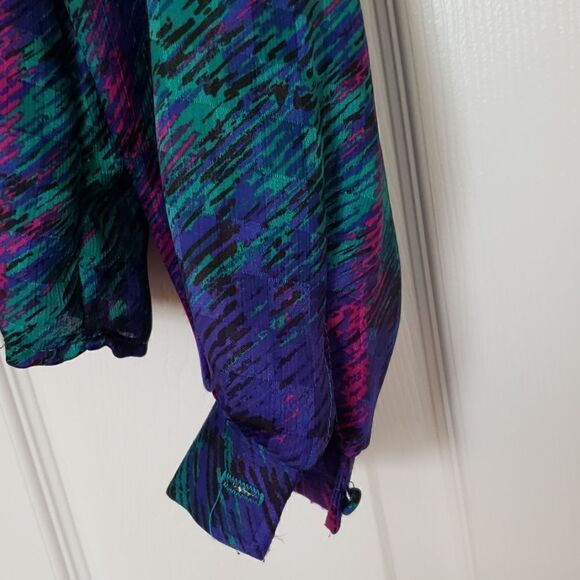 * Host Pick* Beautiful Vintage Blouse - Picture 4 of 8